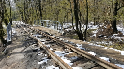 'Красный' мост весной 2017 г.