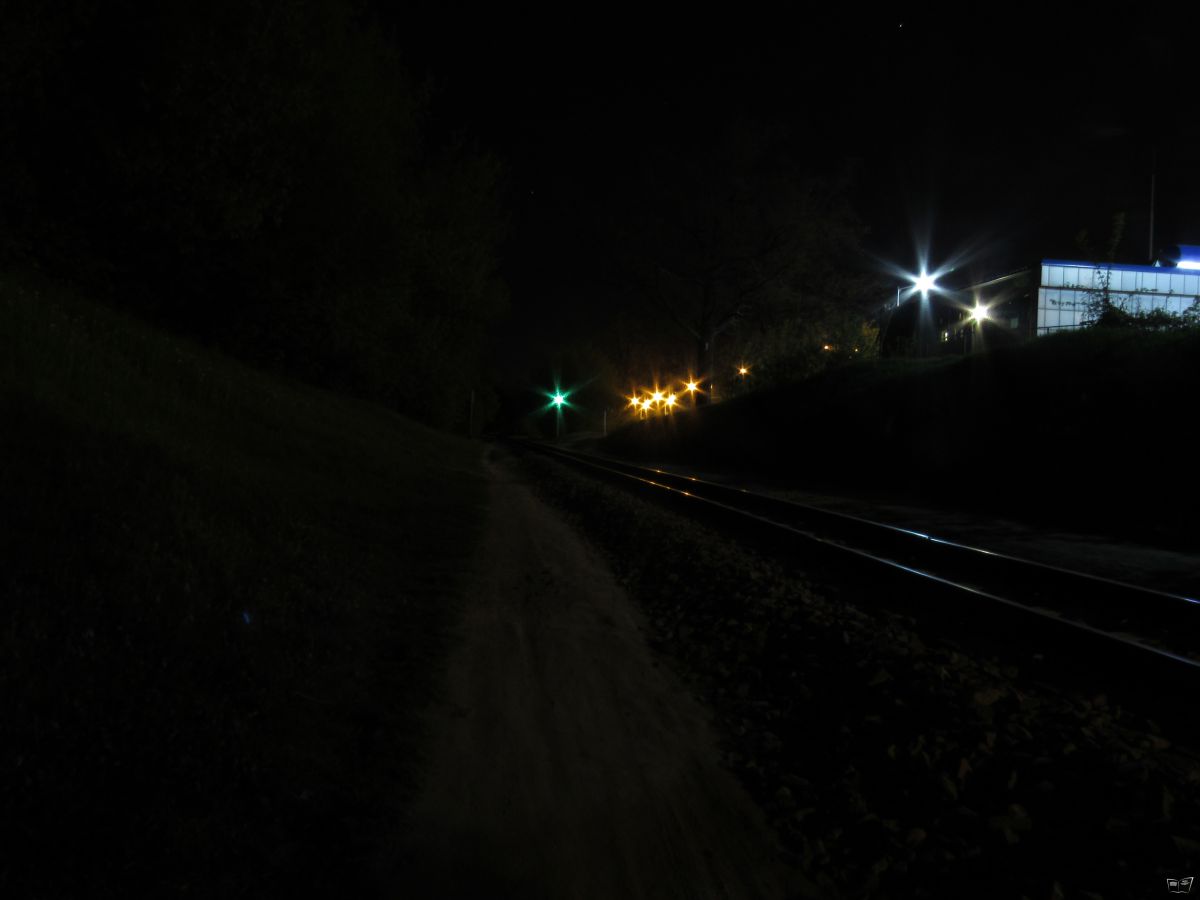 Перегон и зеленый сигнал ночью