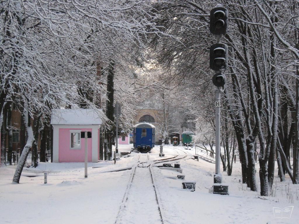 Станция Парк зимой
