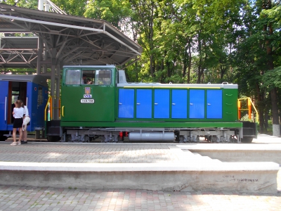 ТУ7а-3198 с составом 'Украина' на ст. Парк