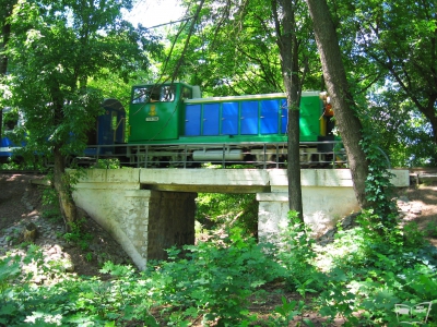 ТУ7А-3198 с поездом на Красном мосту