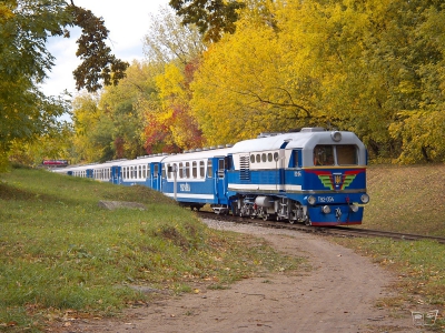 ТУ2-054  с поездом 'Украина' из вагонов Pafawag